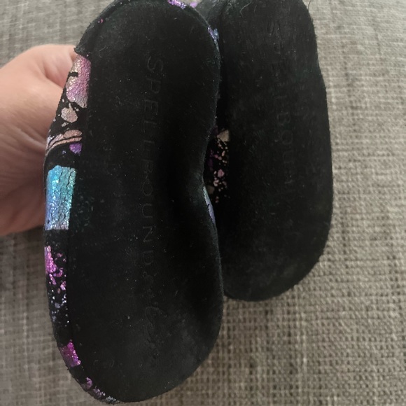 Spellbound Soles Infant holographic splatter boots Size 3 - Picture 3 of 5